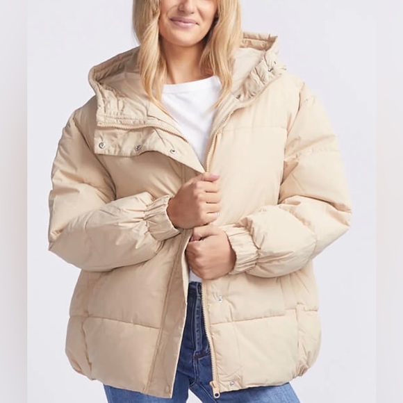 Vero Moda Winter Puffer Jacket in Irish Cream size XS - Picture 1 of 8